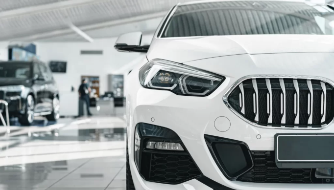 De ce ai nevoie de un partener ca Bravia alături de tine când îți alegi mașina prin leasing