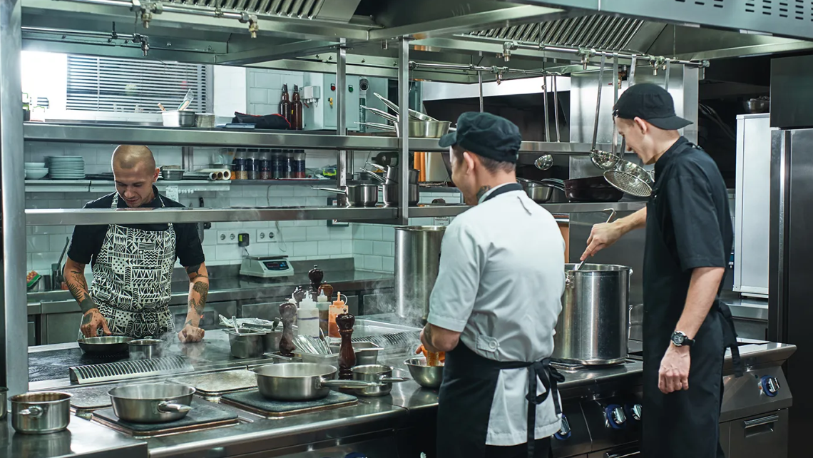 Leasing pentru HORECA: Cum Poate Ajuta Industria de Hoteluri și Restaurante